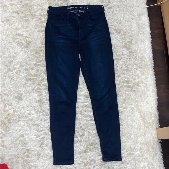 AMERICAN EAGLE HIGH WAISTED JEANS!!!!!!!!!!!! - Picture 1 of 2